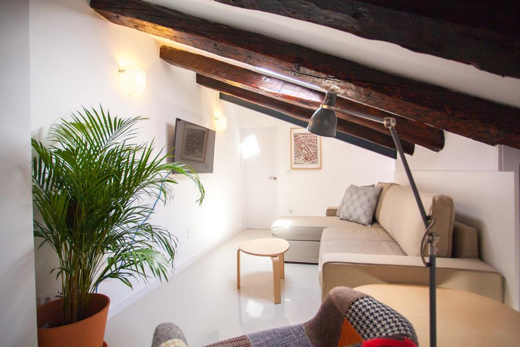 Apartment In Malasana Madrid Ngoại thất bức ảnh