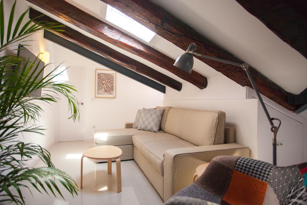Apartment In Malasana Madrid Ngoại thất bức ảnh