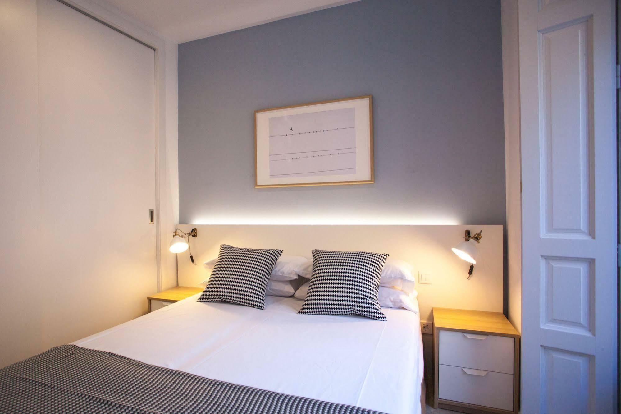 Apartment In Malasana Madrid Ngoại thất bức ảnh